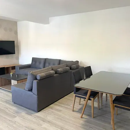 Apartman Jure Lägenhet